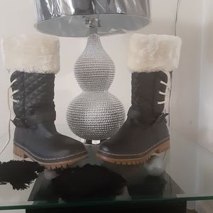 Womens boots